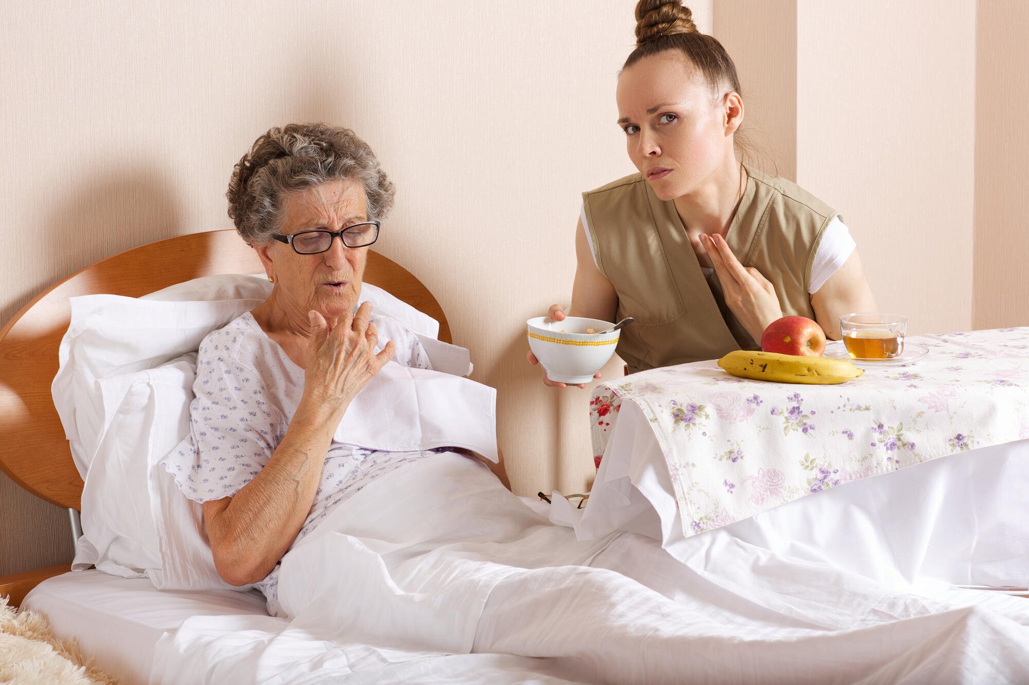 Alzheimer's and Assisted Living: What to Expect in Care