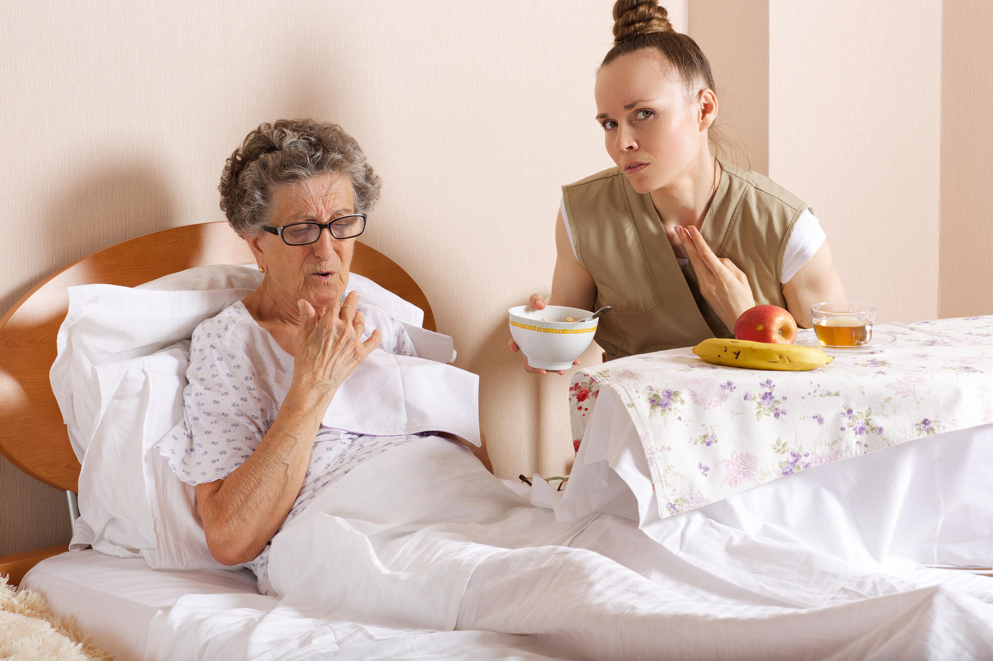 Alzheimer's and Assisted Living: What to Expect in Care