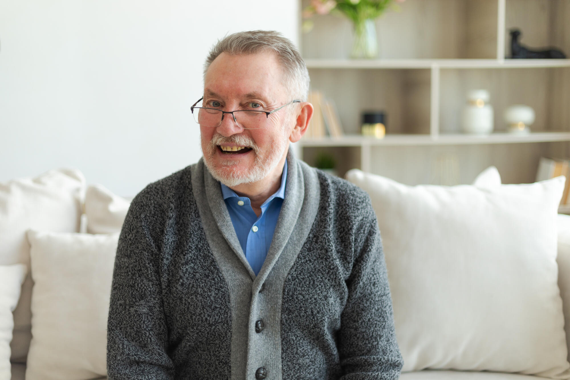 How Seniors Can Maintain and Improve Language Skills